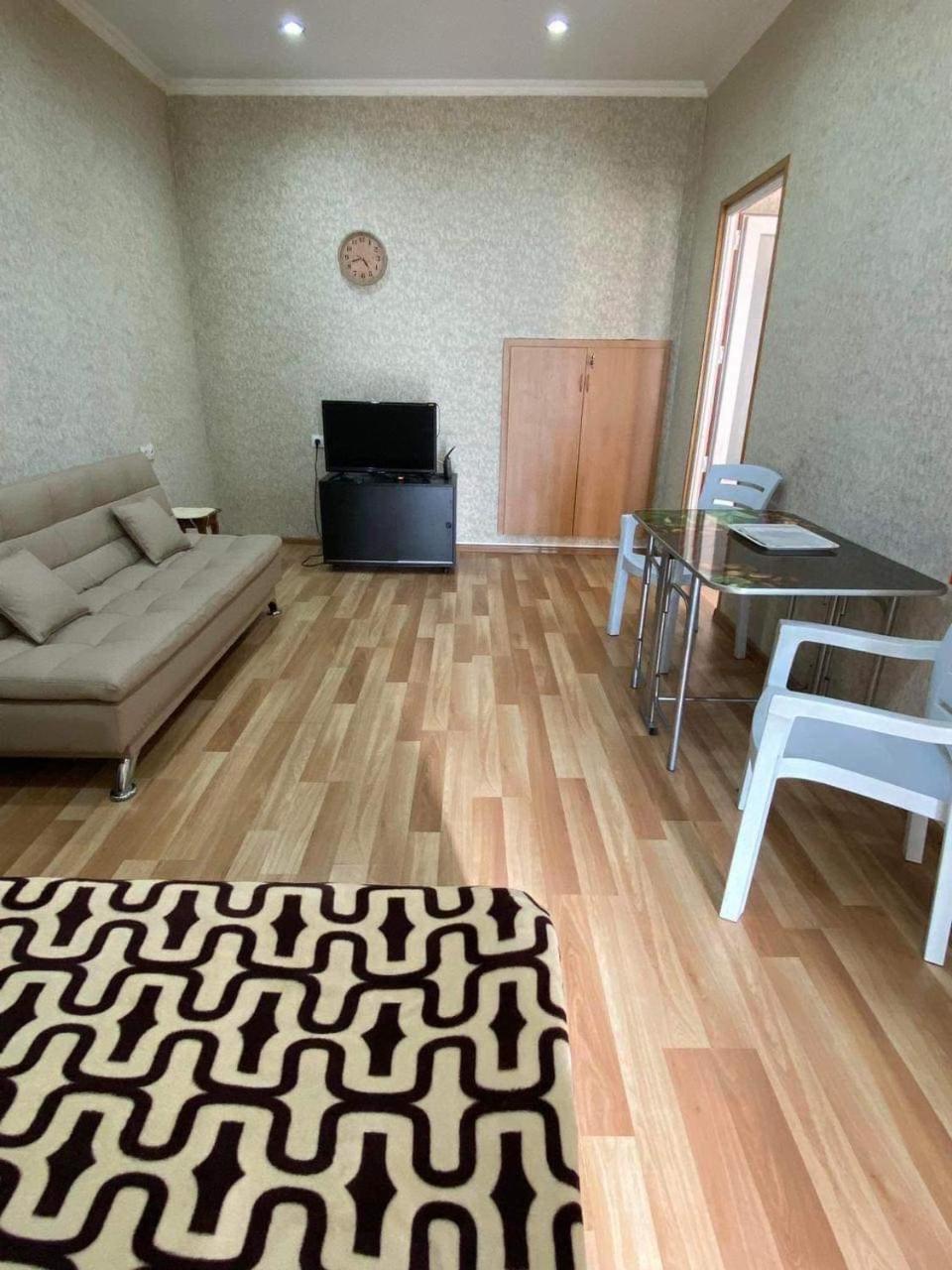 Nutsa's Apartment in old Tiflis Dış mekan fotoğraf
